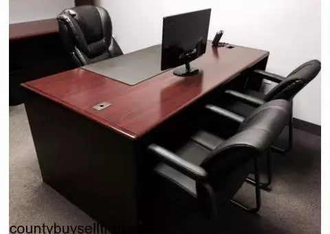 HON Model 10700 Series Office Desk